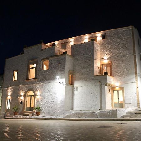 Palazzo Camarda B&B Ceglie Messapica Exterior foto